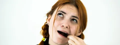 Hormonale anticonceptie verhoogt mogelijk kans op parodontitis