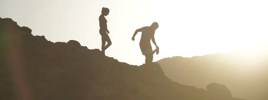 Bergafwaarts wandelen vermindert lagegraadontsteking